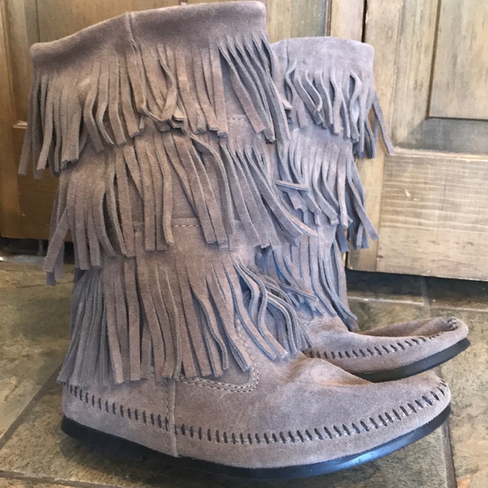 Grey minnetonkas size 9